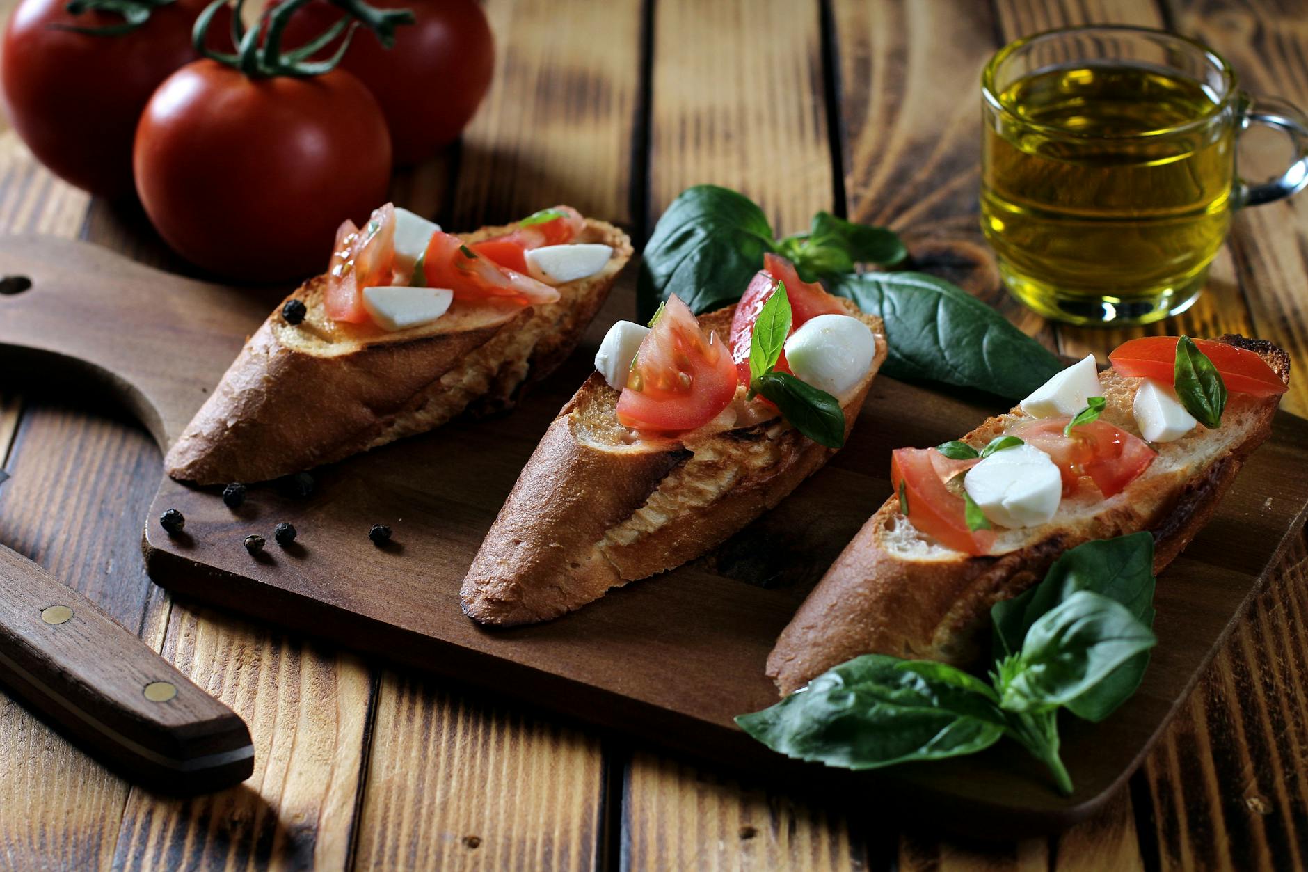 Bruschetta al pomodoro — sonnengereif